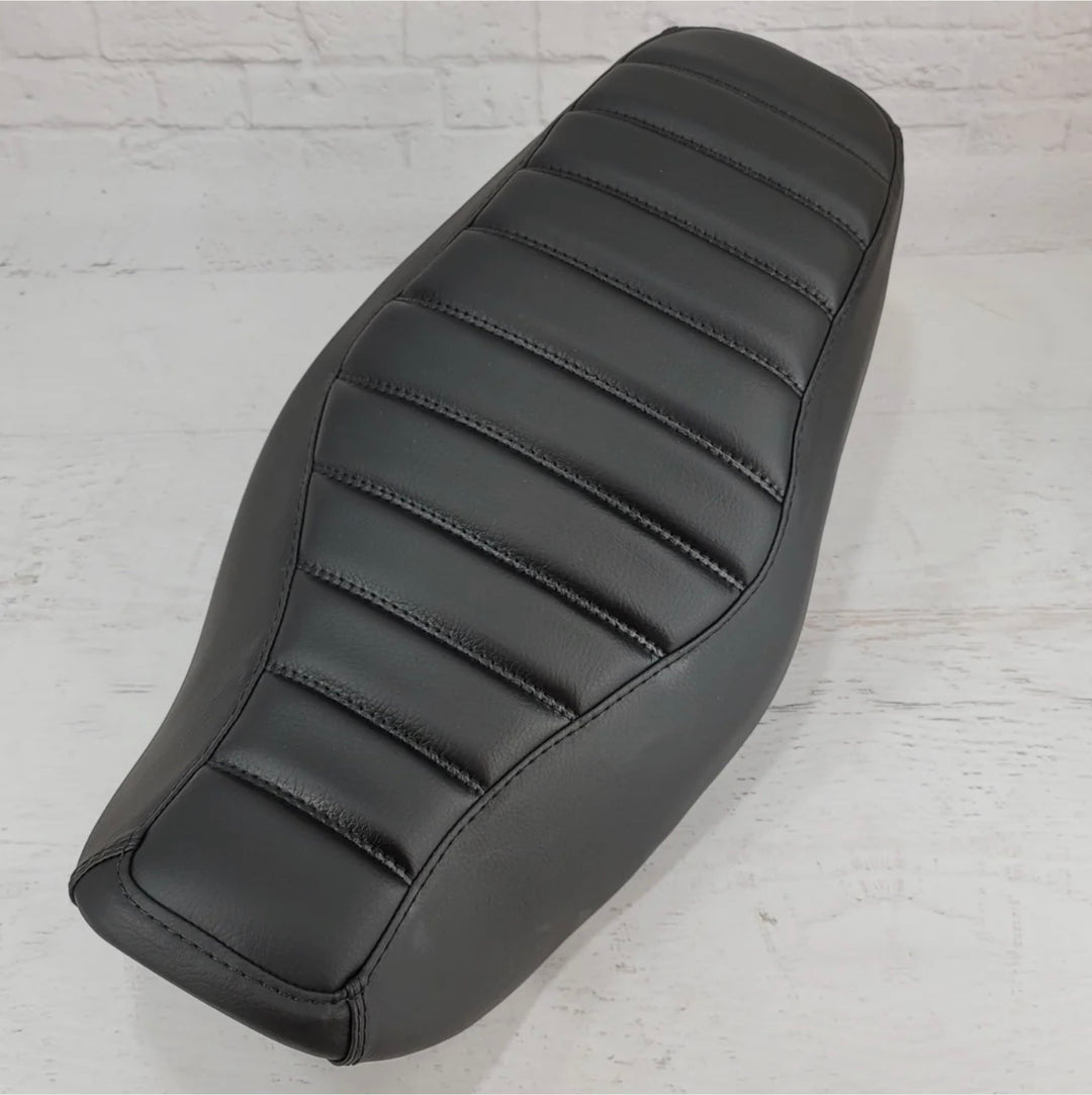 Honda Grom MSX125 Seat Cover Padded Tuck and Roll