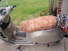 Terracoral Hibiscus Scooter Seat Cover, Stay Cool Summer Solution for  Vespa · Honda · Kymco · Sym ·   More