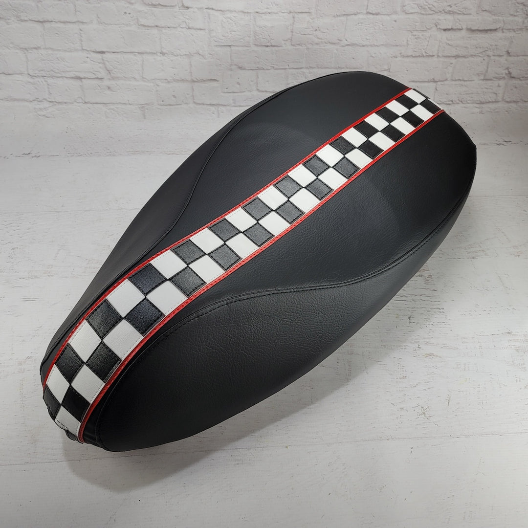 Vespa Sprint / Primavera Checkered Stripe Seat Cover