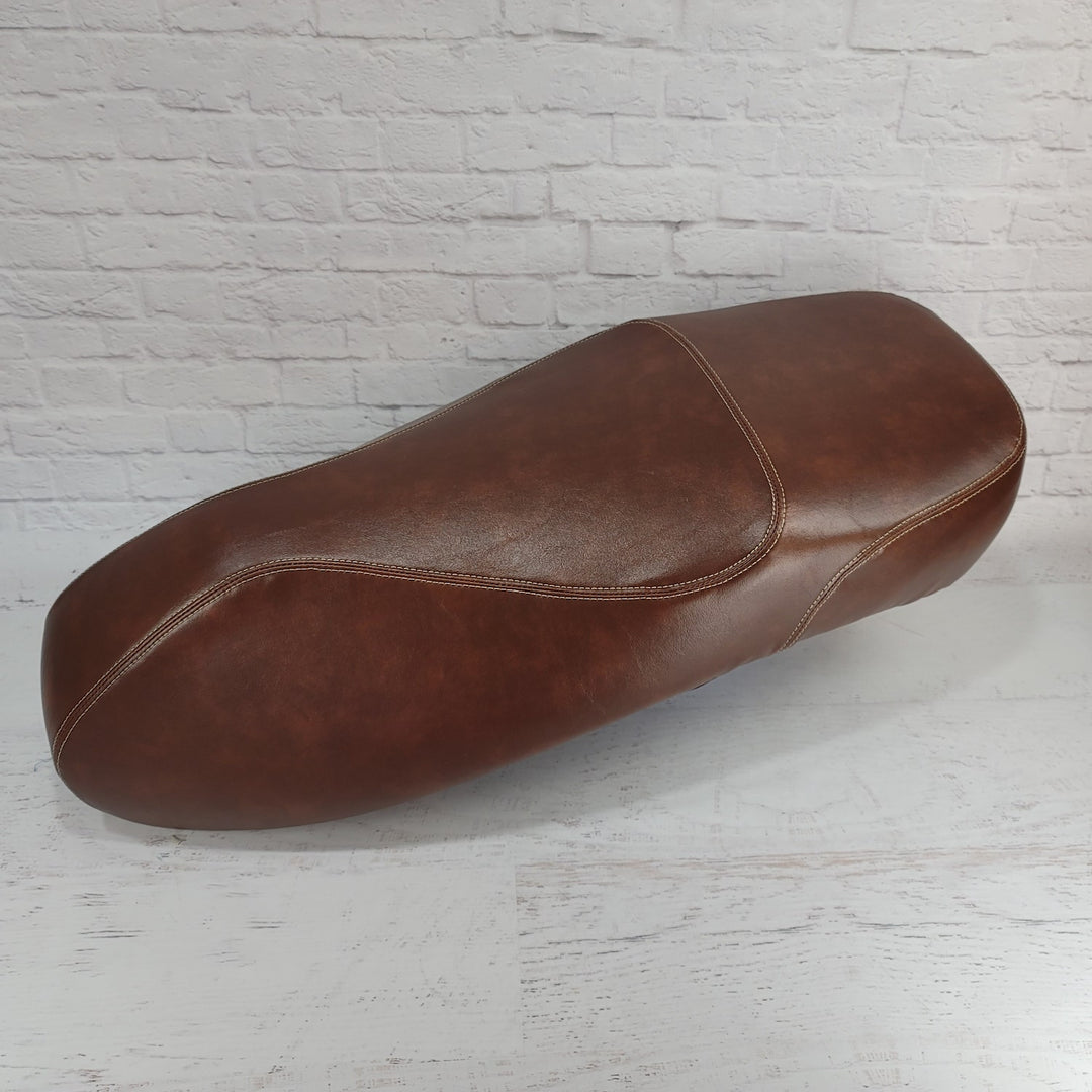 Vespa GTS 250 300 Seat Cover Whiskey Brown, Italian Stripe option